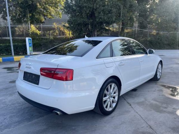 Tirane, shitet makine Audi A6 Viti 2012, 12.500 Euro