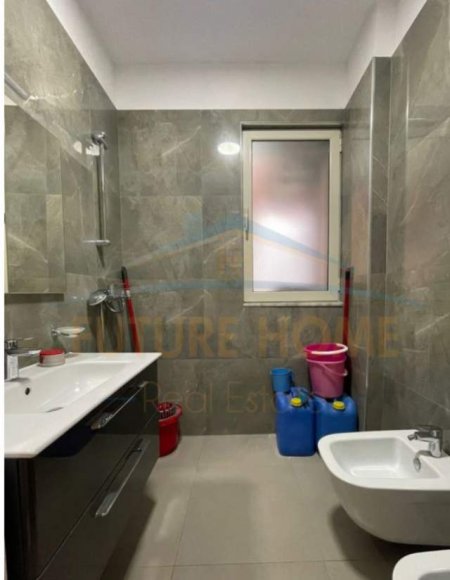 Tirane, shitet apartament 2+1 Kati 6, 108 m² 125.000 Euro (Besim Alla)