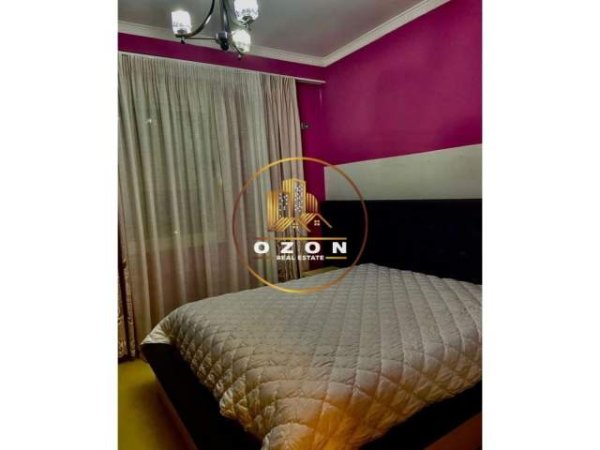 Tirane, jepet me qera apartament 2+1 Kati 5, 105 m² 400 Euro (YZBERISHT)