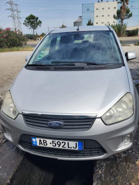 Tirane, shes makine Ford C-Max Viti 2008, 3.000 Euro