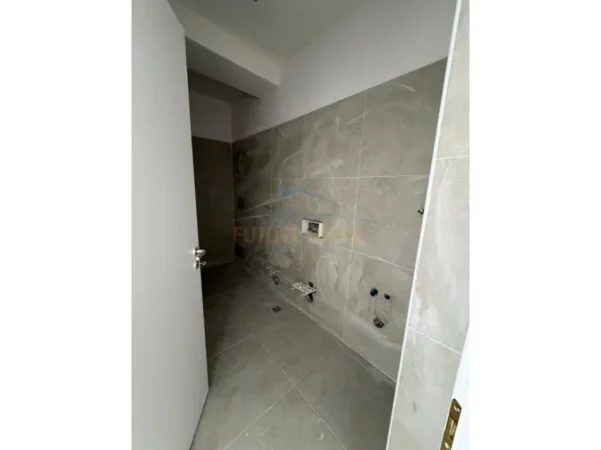 Golem, shitet apartament 1+1 Kati 3, 53 m² 67.000 € (GOLEM , MALI I ROBIT)
