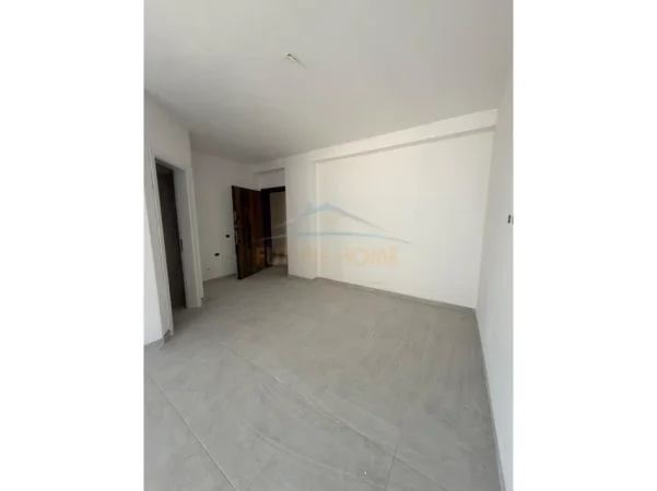 Golem, shitet apartament 1+1 Kati 3, 53 m² 67.000 € (GOLEM , MALI I ROBIT)