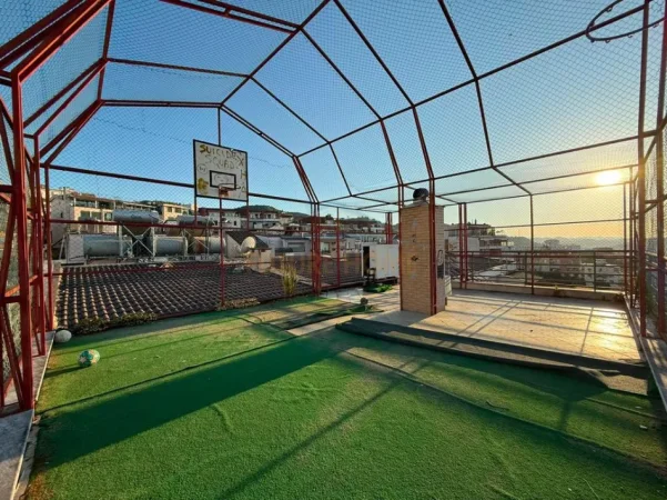 Tirane, shitet apartament+verande | Penthouse 3+1 Kati 7, 150 m² 420.000 € (Kodra e diellit)