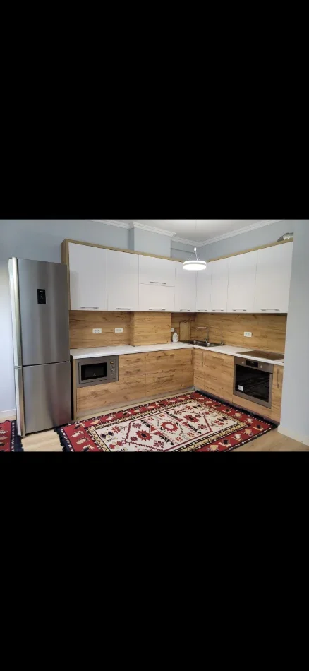 Tirane, jepet me qera apartament 2+1+Aneks+Ballkon Kati 6, 86 m² 600 € 