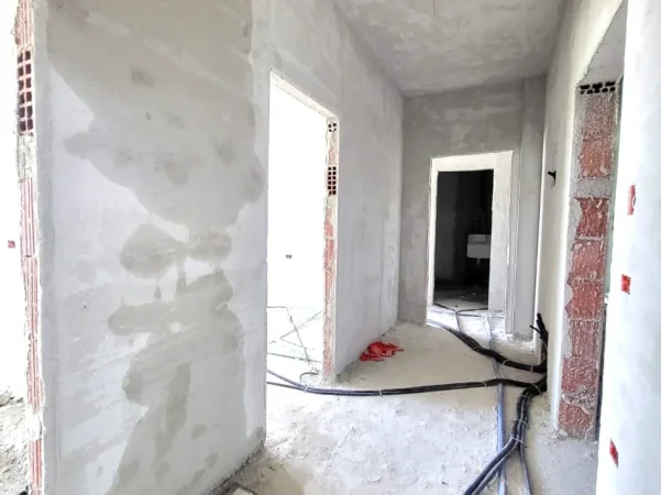 Tirane, shitet apartament 2+1+Aneks+Ballkon Kati 2, 116 m² 180.000 € 