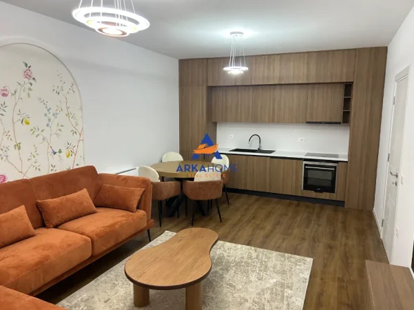 Tirane, jepet me qera apartament 1+1+Ballkon Kati 5, 70 m² 550 € 