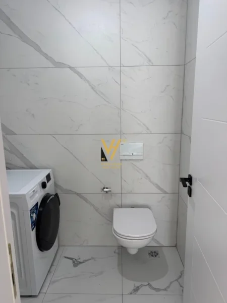 jepet me qera apartament Kati 3, 88 m² 620 € (5 MAJI)
