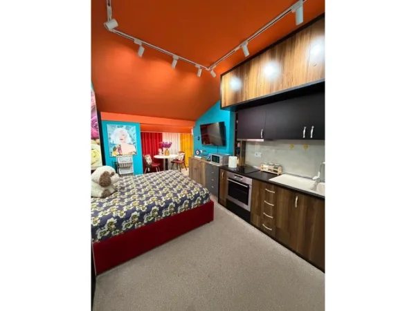 Tirane, jepet me qera garsonier Kati 8, 42 m² 350 € (Rruga Frosina Plaku, Tirane)