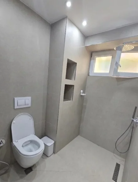 Tirane, shitet apartament 2+1 Kati 4, 76 m² 189.000 € (Brryl)