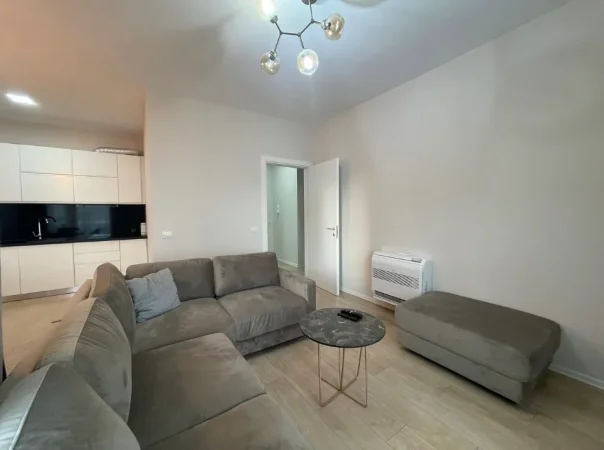 Tirane, jepet me qera apartament 2+1 Kati 4, 110 m² 1.500 € (Rruga e Kosovareve.)