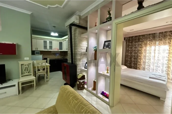 Vlore, jepet me qera apartament 1+1 Kati 2, 75 m² 400 € (Rruga Kosova, Skele, Vlore)
