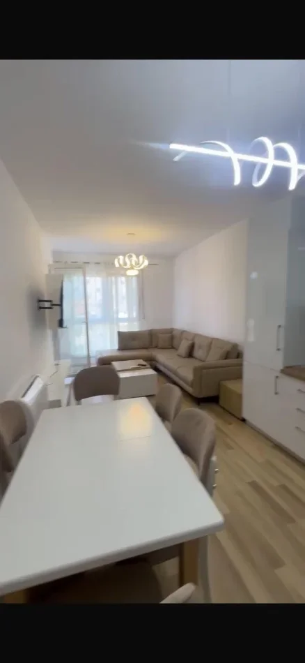 Tirane, jepet me qera apartament 2+1 Kati 2, 113 m² 400 € (Color Splash Residence ne Paskuqan)
