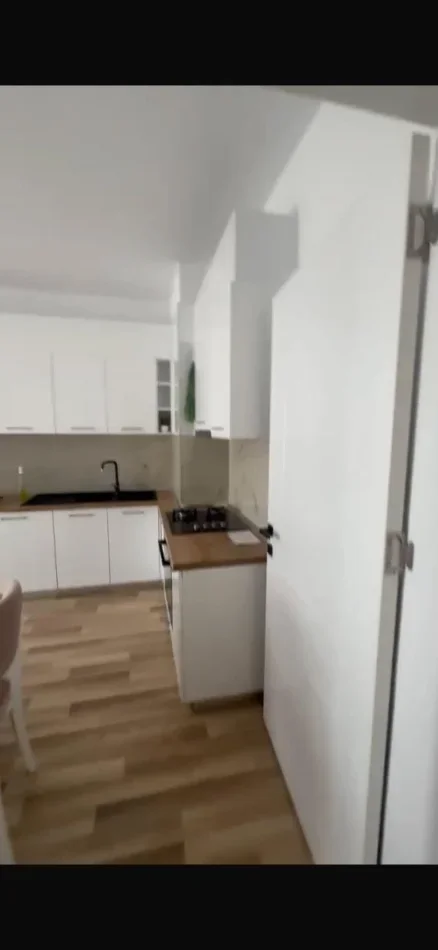 Tirane, jepet me qera apartament 2+1 Kati 2, 113 m² 400 € (Color Splash Residence ne Paskuqan)