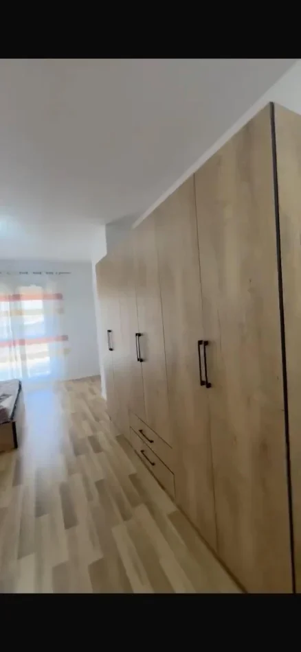 Tirane, jepet me qera apartament 2+1 Kati 2, 113 m² 400 € (Color Splash Residence ne Paskuqan)