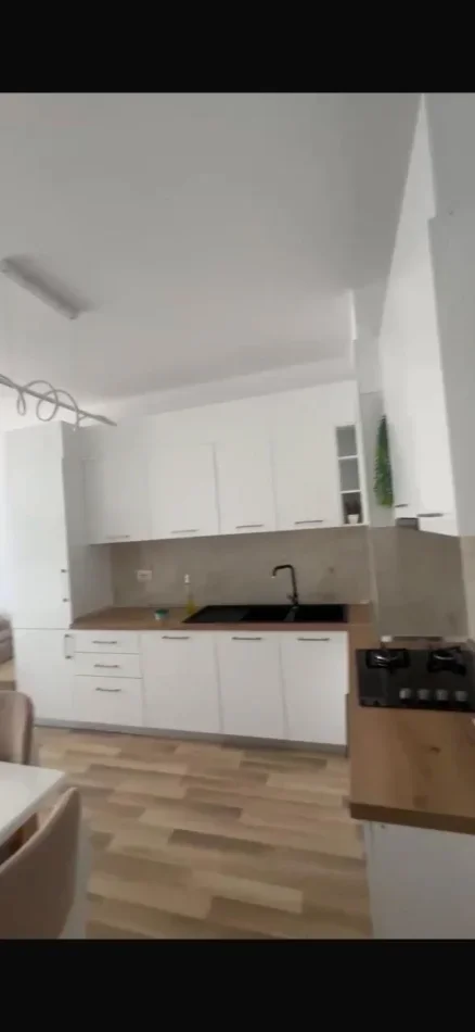 Tirane, jepet me qera apartament 2+1 Kati 2, 113 m² 400 € (Color Splash Residence ne Paskuqan)