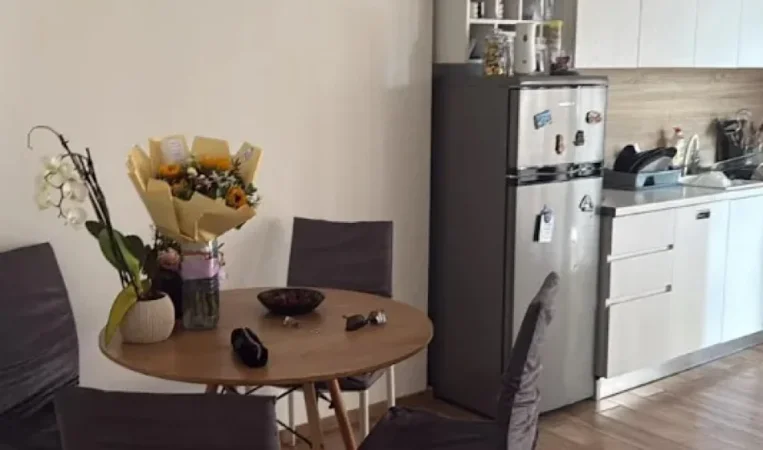 Tirane, jepet me qera apartament 1+1 , 72 m² 600 € 