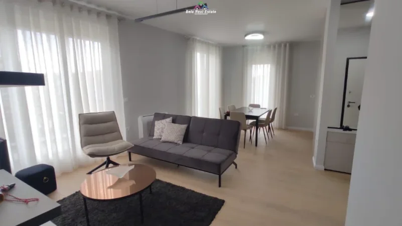 Tirane, jepet me qera apartament 2+1 Kati 7, 115 m² 900 € (rruga elbasanit)