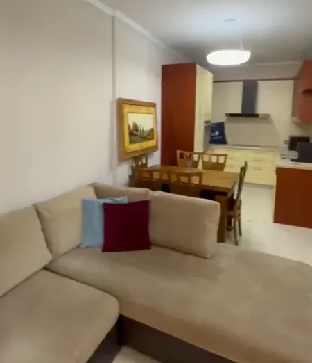 Tirane, shitet apartament 1+1+Aneks+Ballkon Kati 3, 77 m² (rruga don bosko)
