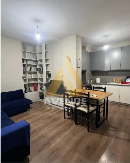 Tirane, shitet apartament 1+1+Ballkon , 55 m² (Rruga Besim Alla)