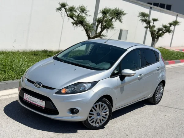 FORD FIESTA 1.4 NAFTE 👉 2011 👈 kambio MANUALE - Per patentat e reja 3.900 Lek