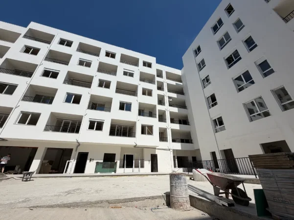 Durres, shitet apartament 1+1+Ballkon Kati 3, 79 m² (Golem, Pallatet Alb-Golem)