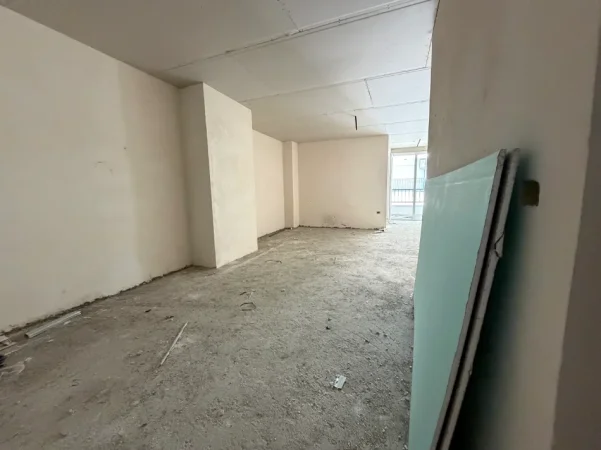 Durres, shitet apartament 1+1+Ballkon Kati 3, 79 m² (Golem, Pallatet Alb-Golem)