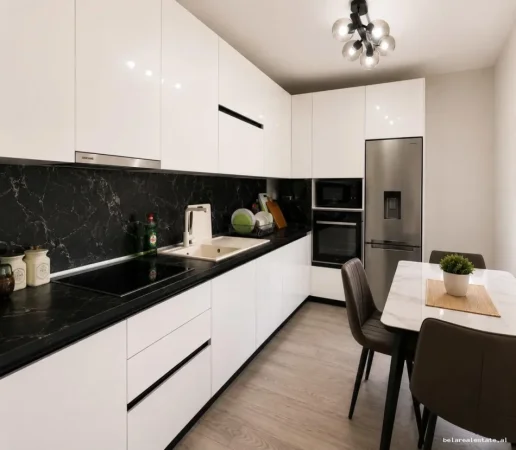 Shqiperi, shes apartament 2+1 Kati 3, 83 m² 189.000 € (Selite e vjeter)