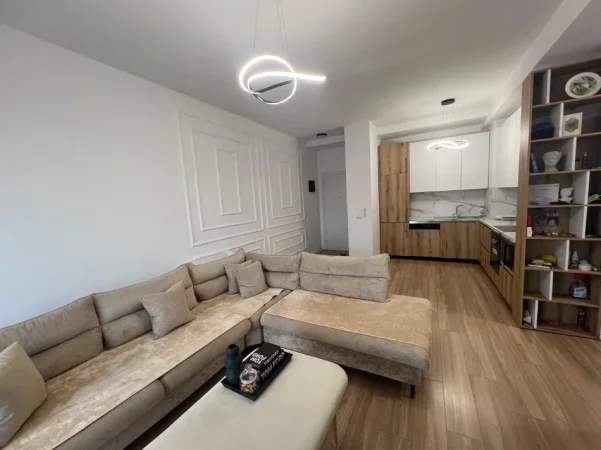 Tirane, jepet me qera apartament 2+1 Kati 4, 90 m² 650 € (Rruga Jordan Misja ,Kompleksi Kontakt)