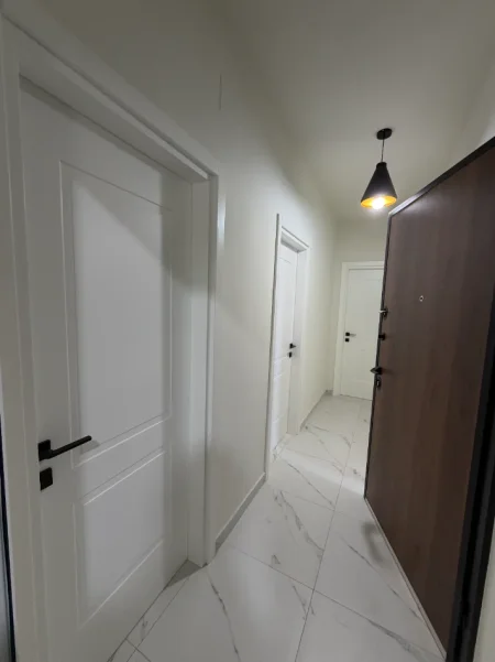 Tirane, jepet me qera nga Pronari, pa-komision apartament 2+1+Ballkon Kati 3, 70 m² 420 € (Vetëm 500 metra nga Spitali Amerikan 3)