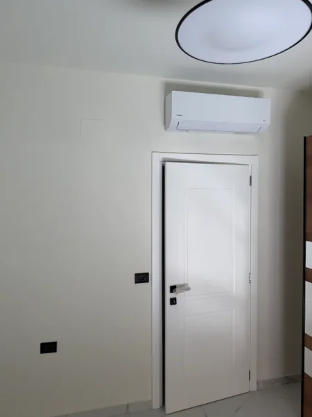 Tirane, jepet me qera nga Pronari, pa-komision apartament 2+1+Ballkon Kati 3, 70 m² 420 € (Vetëm 500 metra nga Spitali Amerikan 3)