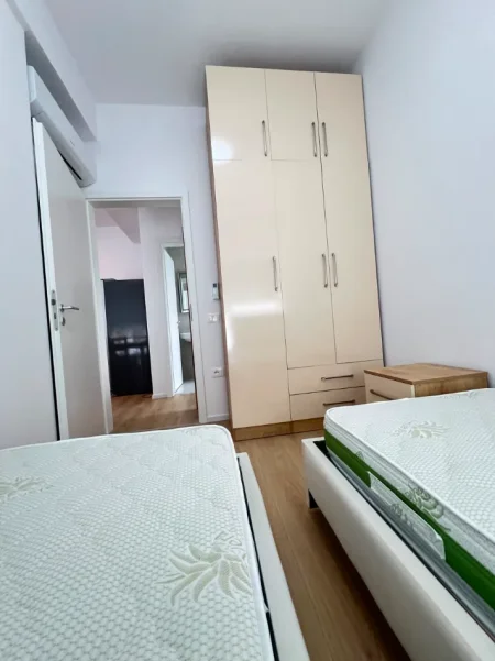 Tirane, jepet me qera apartament 2+1+Ballkon Kati 5, 72 m² 500 € (Pasho Hysa, Kadiu)