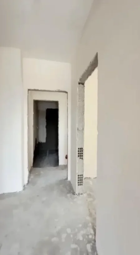 Tirane, shitet apartament 2+1+Ballkon Kati 3, 114 m² 143.350 € (Univers City)