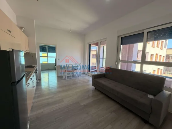 Tirane, jepet me qera apartament 1+1+Ballkon Kati 2, 58 m² 400 € (Rruga Pasho Hysa)