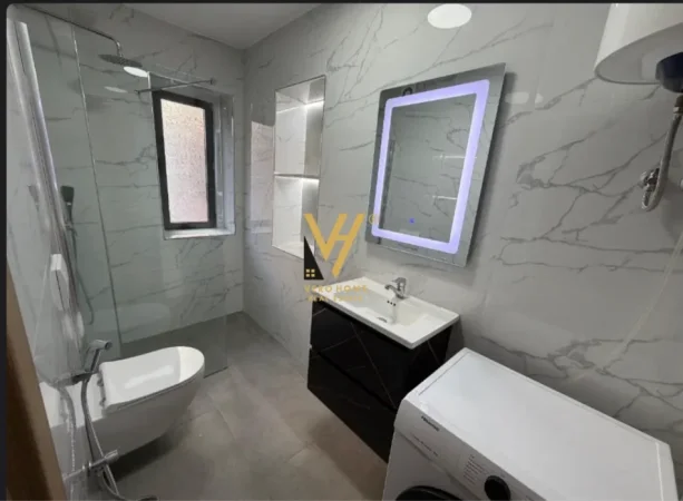 Tirane, jepet me qera apartament 1+1+Ballkon Kati 2, 60 m² 570 € (SHKOLLA E BALETIT)