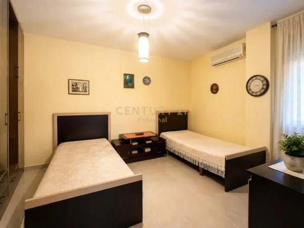 Tirane, shitet apartament 3+1 Kati 7, 125 m² 320.000 € (Rruga e Elbasanit ENT143390)