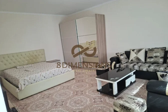 Tirane, jepet me qera apartament 1+1 Kati 1, 70 m² 400 € (farmacia 10)