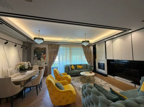 Tirane  shitet apartament 2+1 Kati 4, 123 m² 500.000 €