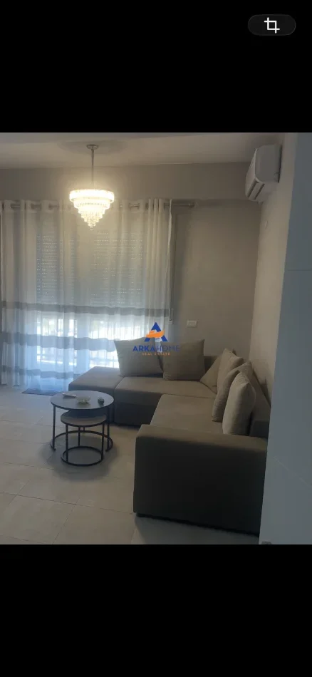 Tirane, jepet me qera apartament 2+1+Ballkon Kati 7, 101 m² 600 € 