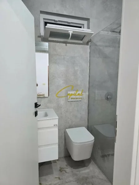 Tirane, jepet me qera apartament 2+1 Kati 2, 80 m² 500 € (5 MAJI)