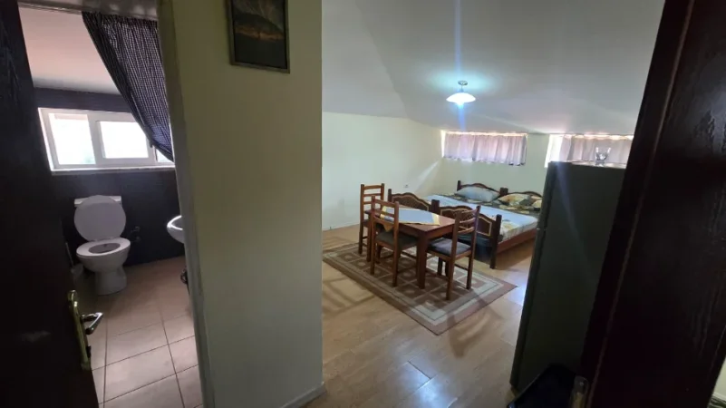 Tirane, jepet me qera garsonier 1+1 Kati 5, 40 m² 260 € (selvia)