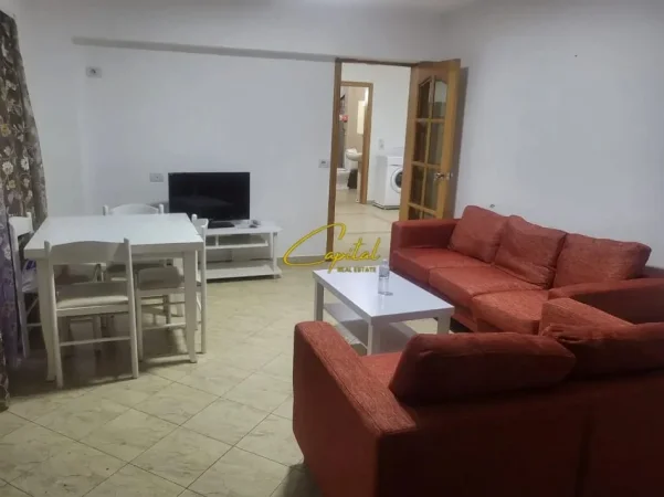 Tirane, jepet me qera apartament 2+1 Kati 4, 90 m² 600 € (90)