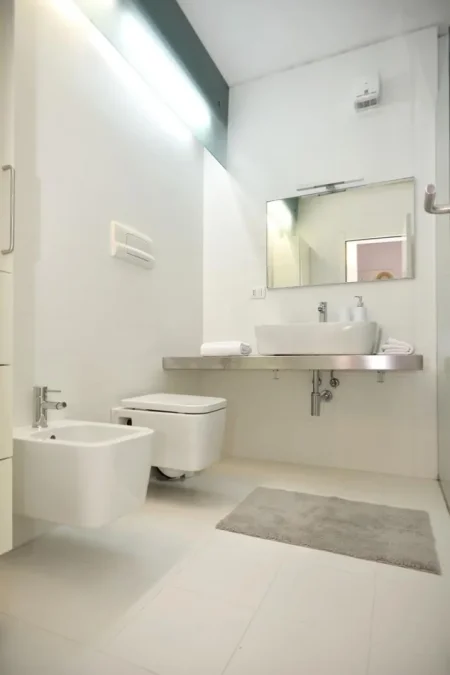 Tirane, jepet me qera apartament 1+1 Kati 8, 80 m² 600 € (Kompleksi Halili)