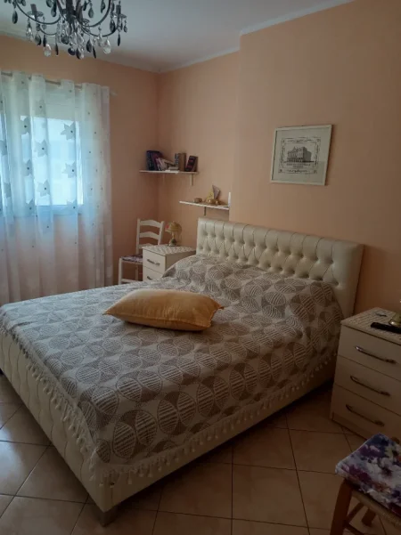 Durres, shes apartament 2+1+Aneks+Ballkon Kati 5, 106 m² (Rruga Taulantia)