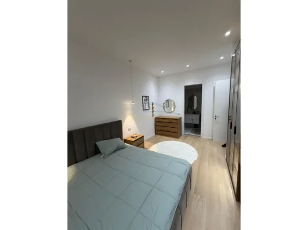 Tirane, shitet apartament 2+1 Kati 5, 114 m² 550.000 € 