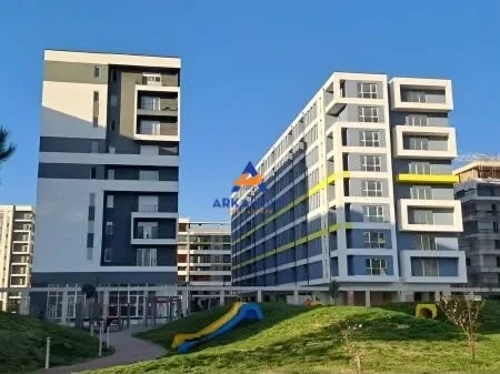 Tirane, shitet apartament 2+1+Ballkon Kati 8, 127 m² 153.252 € 