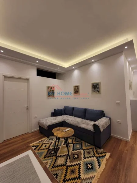 Tirane, jepet me qera apartament 1+1+Ballkon Kati 1, 60 m² 550 € (Mozaiku)