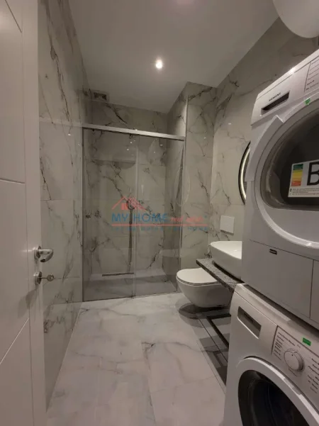 Tirane, jepet me qera apartament 1+1+Ballkon Kati 1, 60 m² 550 € (Mozaiku)