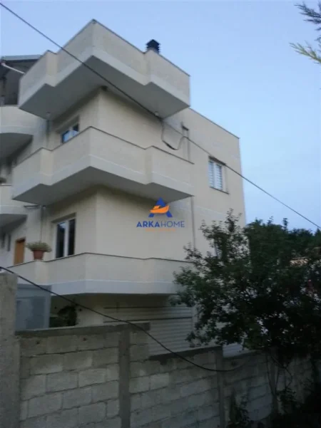 Tirane, shitet apartament Vile 3 Katshe Kati 3, 550 m² 350.000 € 