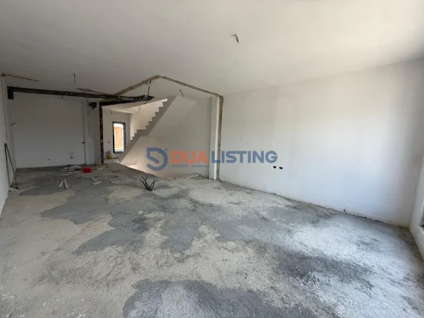 Tirane, shitet 3+1 , 224 m² 500.000 € 