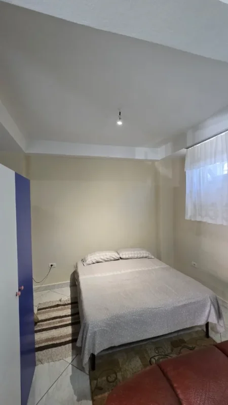 Tirane, jepet me qera garsonier  Kati 0, 50 m² 320 € (Rruga Lidhja e Prizrenit, Tiranë, Albania)